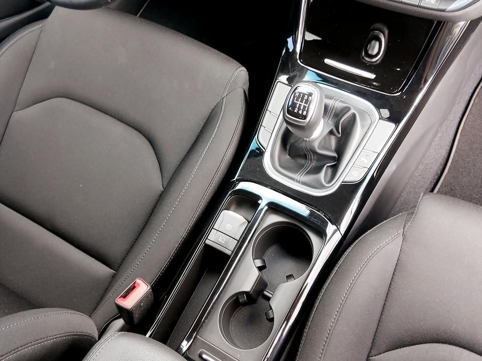 hyundai-i30-2024-gasolina-998cc