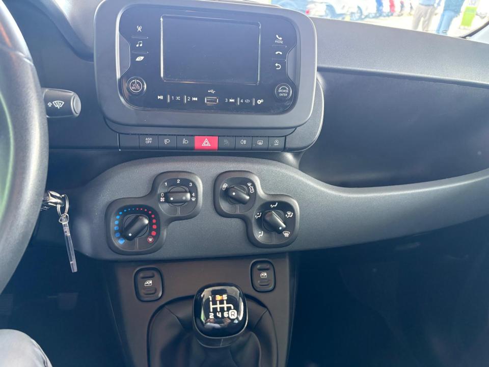 fiat-panda-2025-gasolina-999cc
