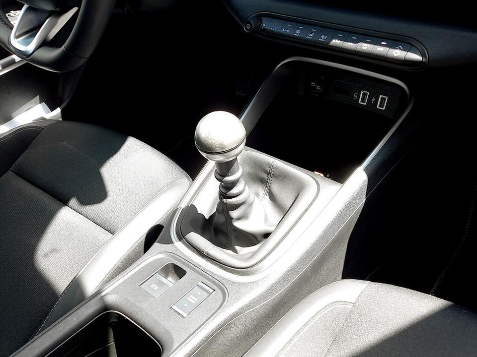jeep-avenger-2024-gasolina-1199cc