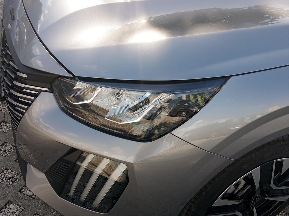 peugeot-208-2025-gasolina-1199cc