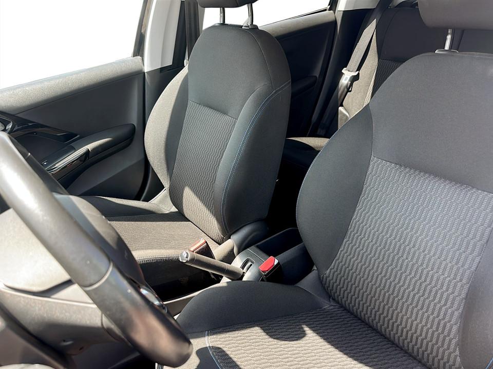 peugeot-208-2019-gasolina-1199cc