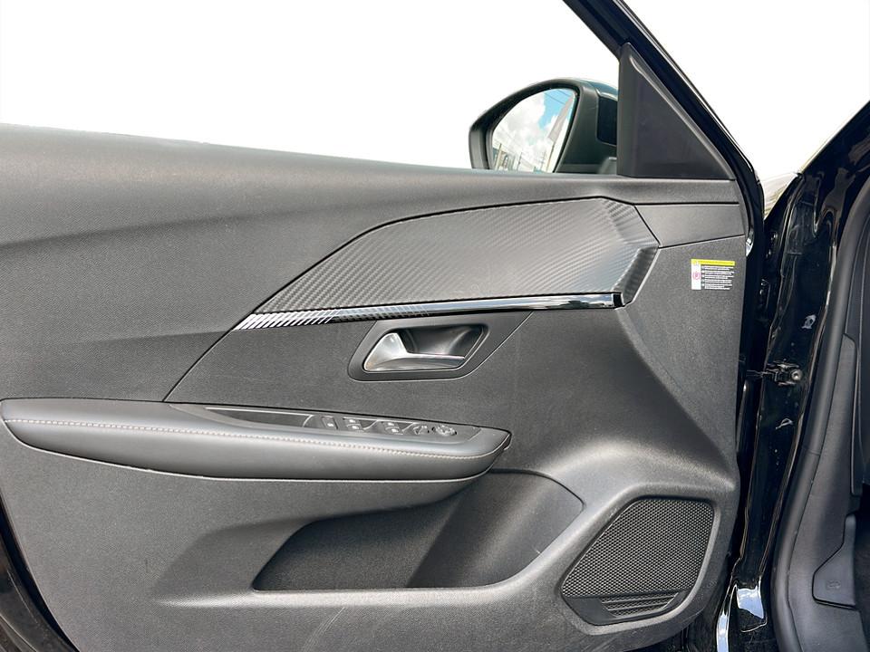 peugeot-208-2025-gasolina-1199cc