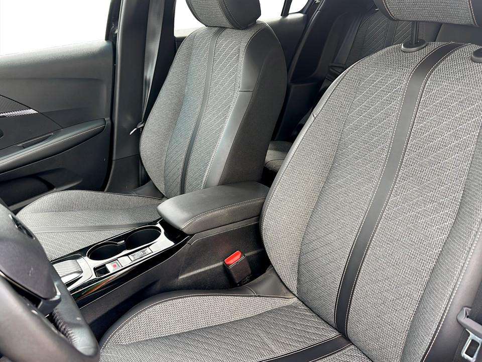peugeot-208-2025-gasolina-1199cc