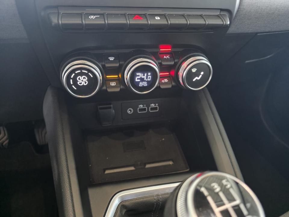 mitsubishi-colt-2025-gasolina-999cc