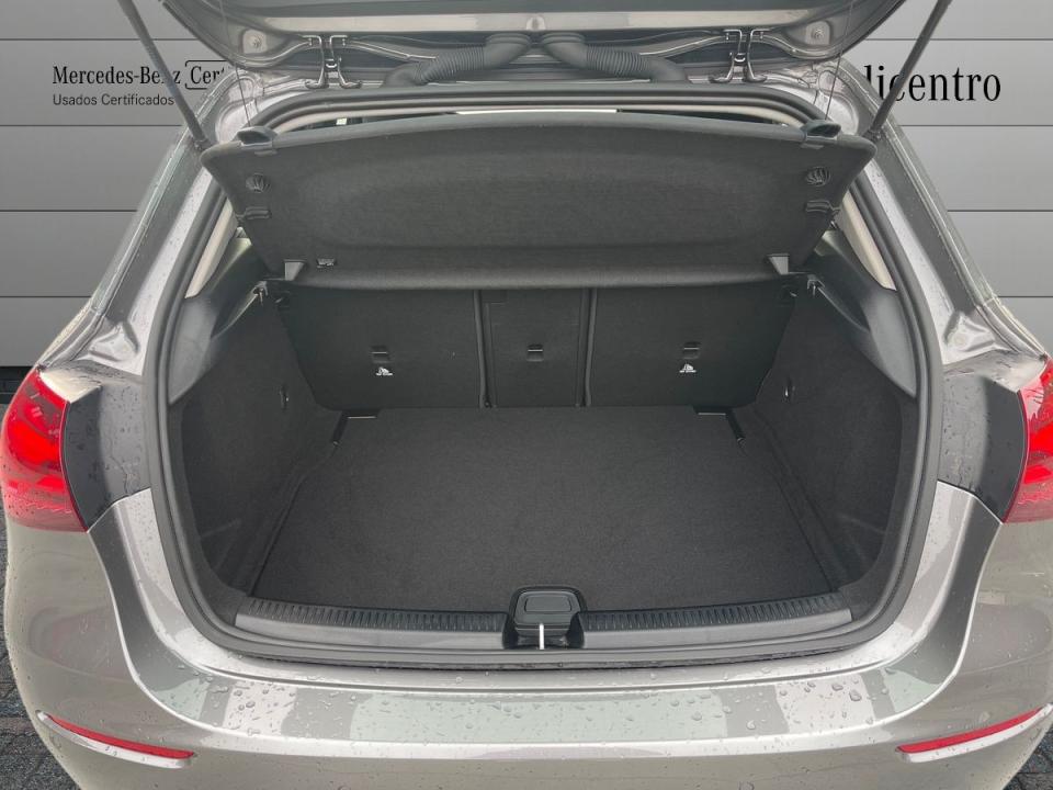 mercedes-benz-classe-a-2025-gasolina-1332cc