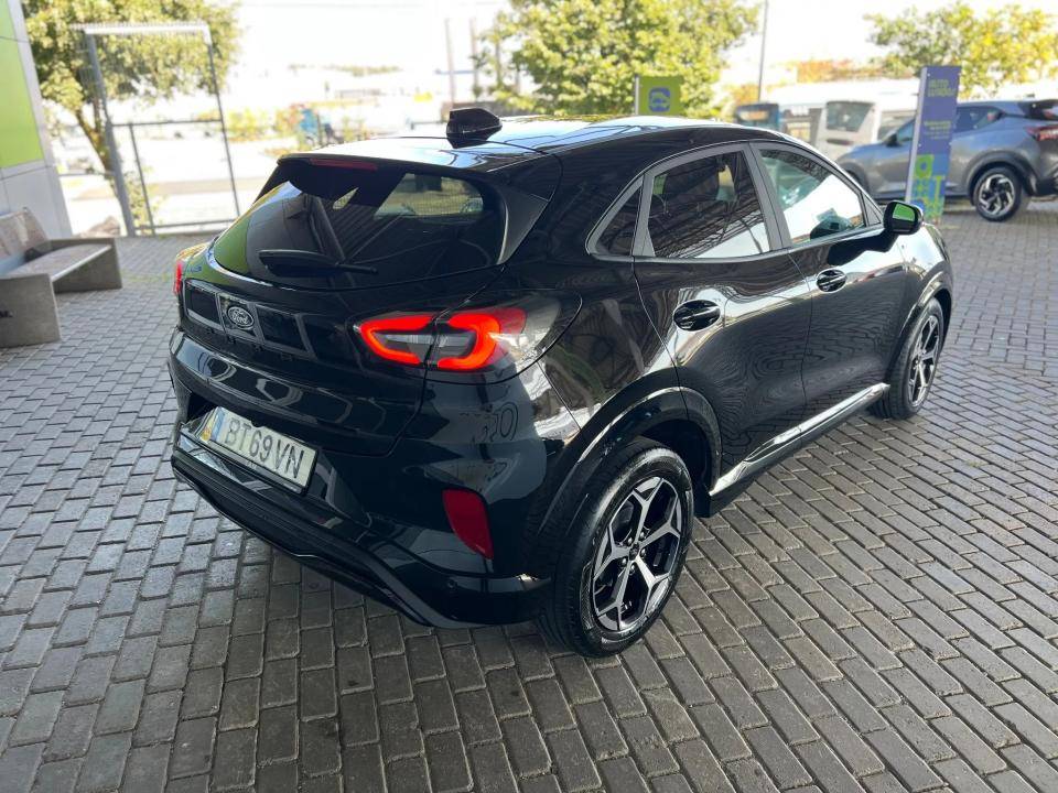 ford-puma-2025-gasolina-998cc