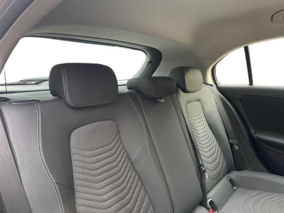 mercedes-benz-classe-a-2025-gasolina-1332cc
