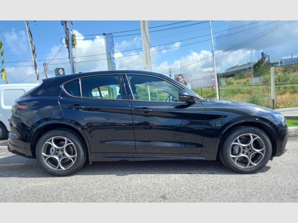 alfa-romeo-stelvio-2025-diesel-2143cc