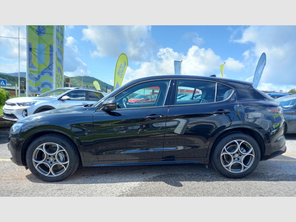alfa-romeo-stelvio-2025-diesel-2143cc