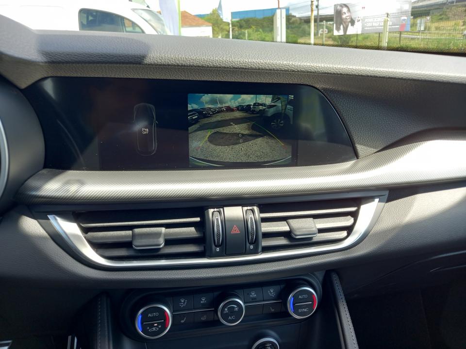alfa-romeo-stelvio-2025-diesel-2143cc