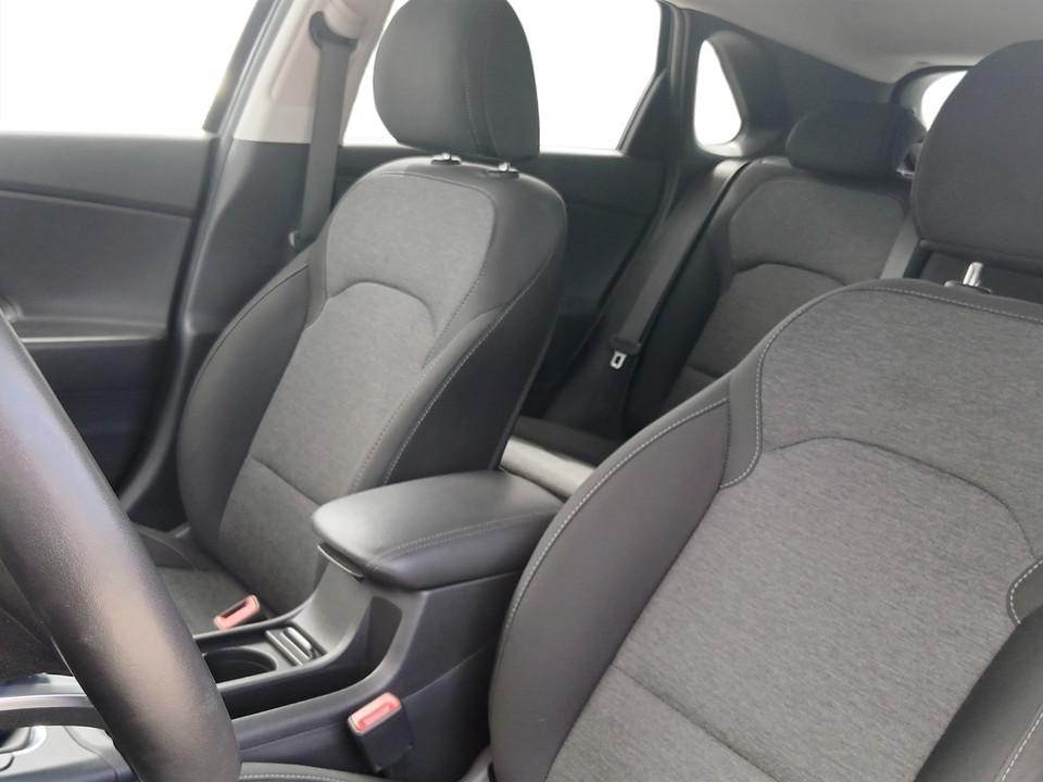 hyundai-i30-2023-gasolina-998cc
