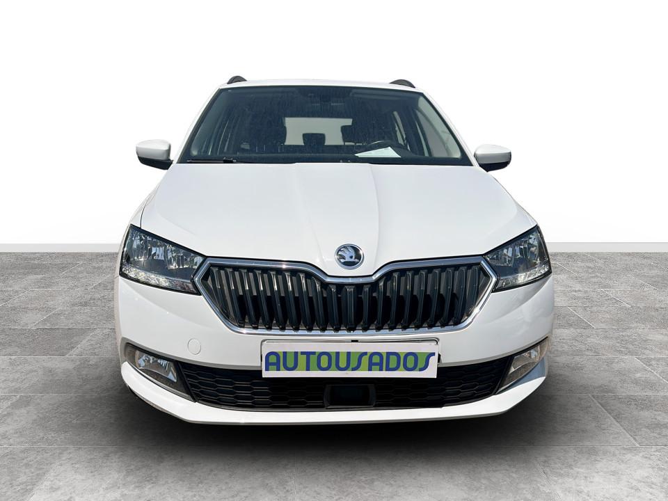 skoda-fabia-2022-gasolina-999cc