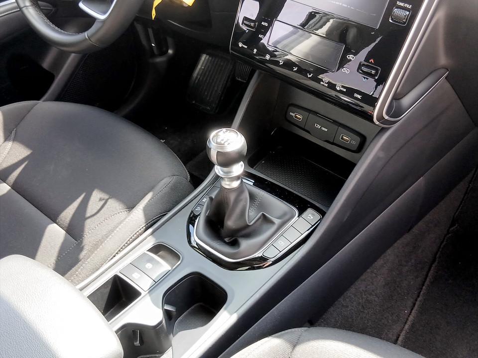 hyundai-tucson-2023-gasolina-1598cc