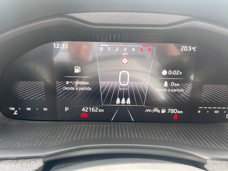 skoda-kamiq-2024-gasolina-999cc