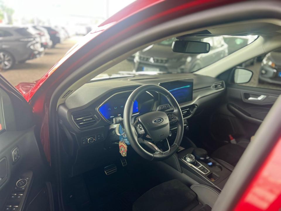 ford-kuga-2024-hibrido-2488cc