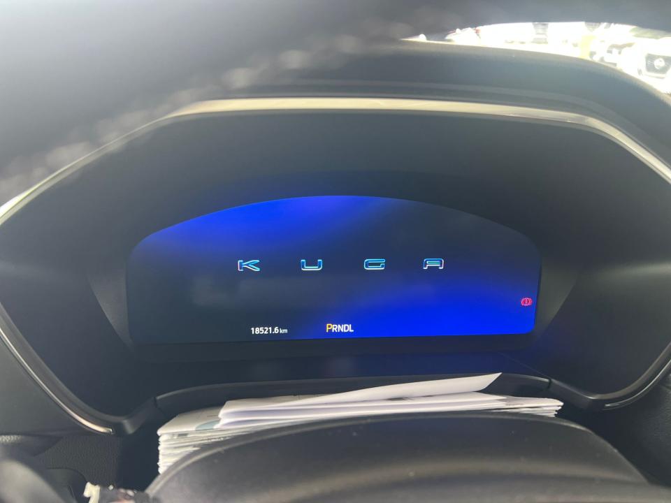 ford-kuga-2024-hibrido-2488cc