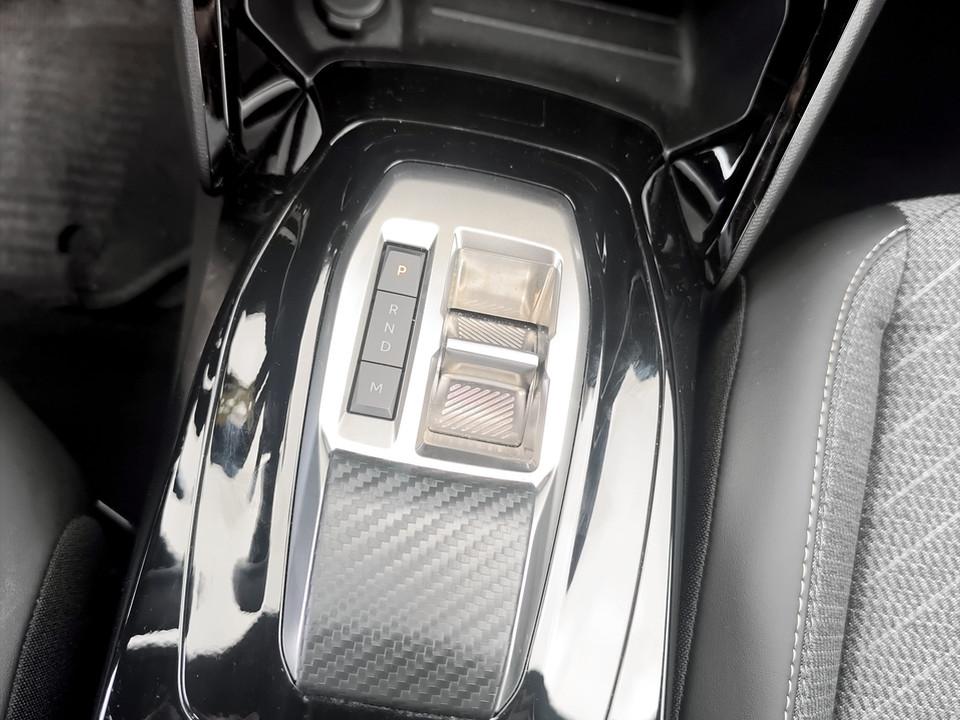 peugeot-2008-2025-gasolina-1199cc