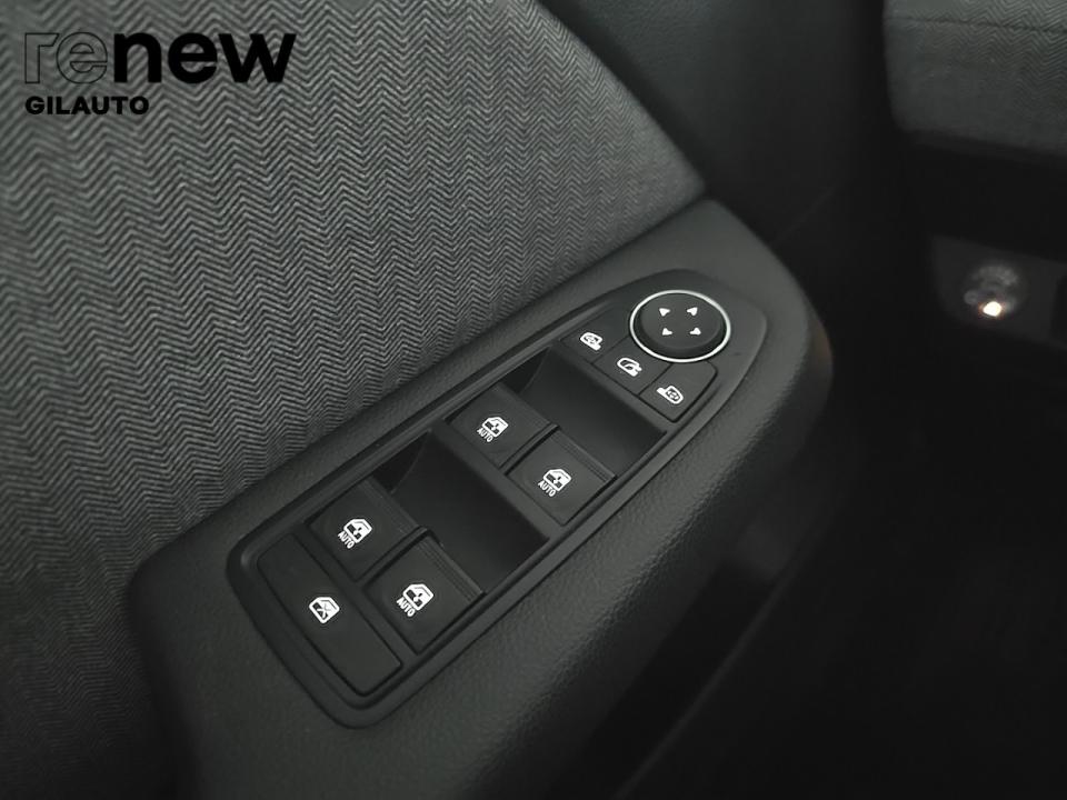 renault-clio-2024-gpl-999cc
