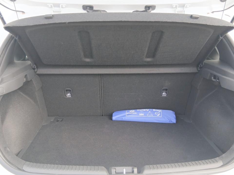 hyundai-i30-2024-gasolina-998cc