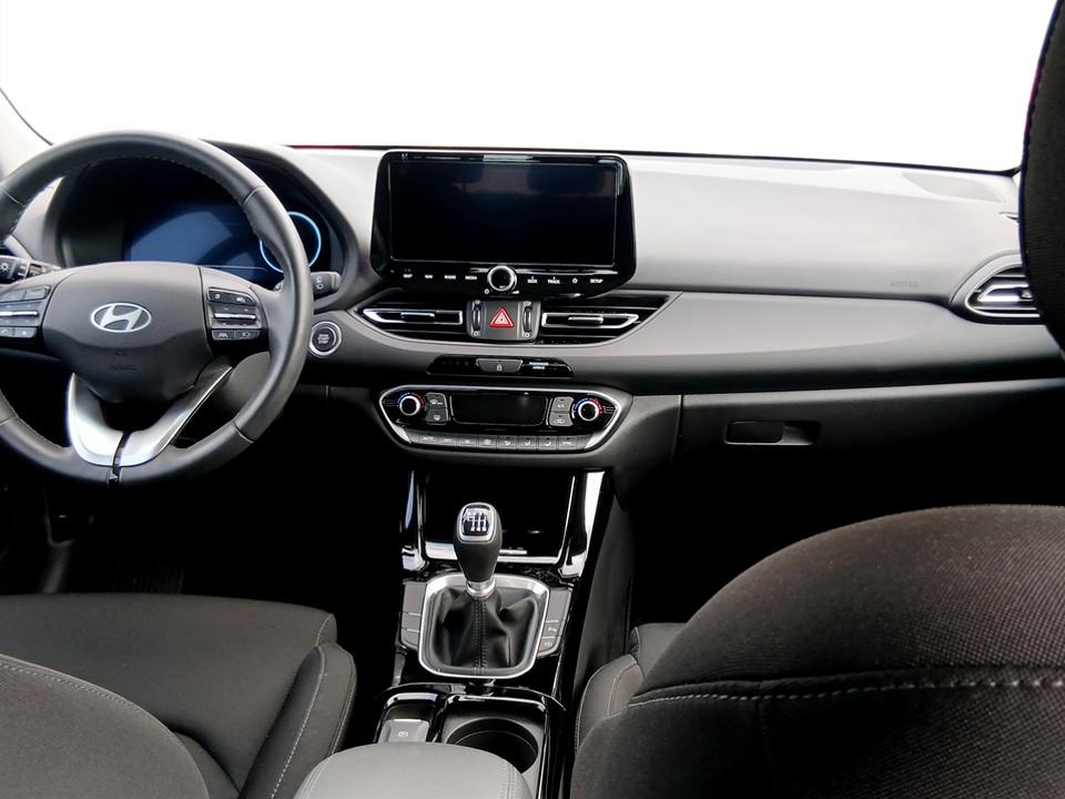 hyundai-i30-2024-gasolina-998cc