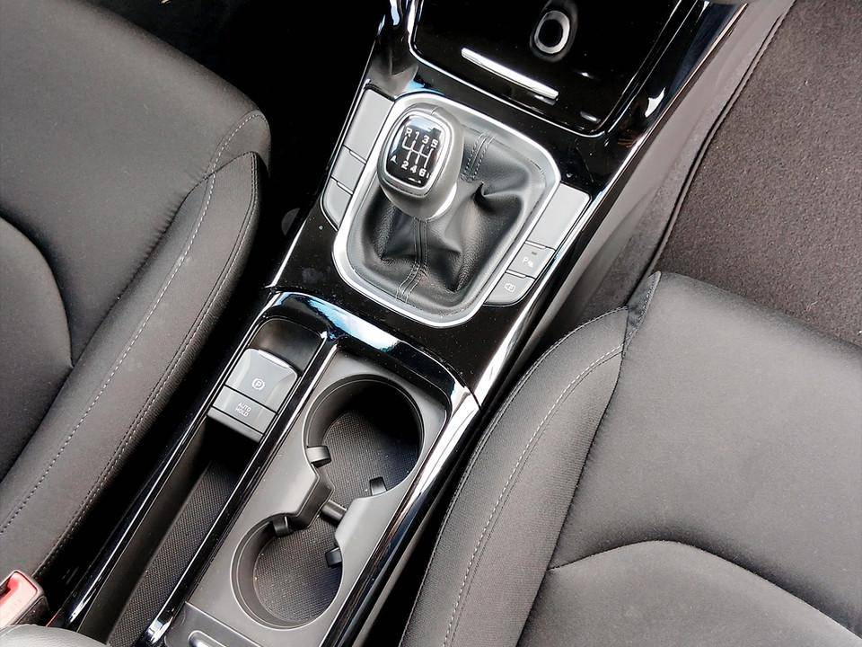 hyundai-i30-2024-gasolina-998cc