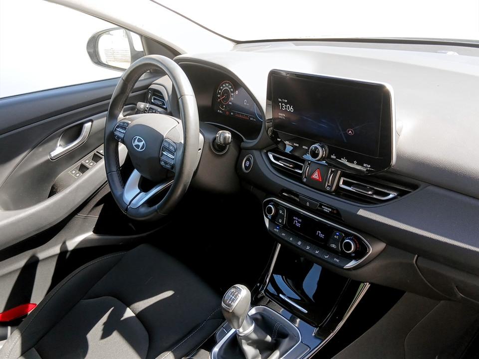 hyundai-i30-2024-gasolina-998cc
