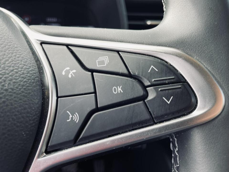 mitsubishi-colt-2024-gasolina-999cc