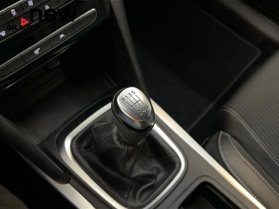 renault-megane-2023-diesel-1461cc