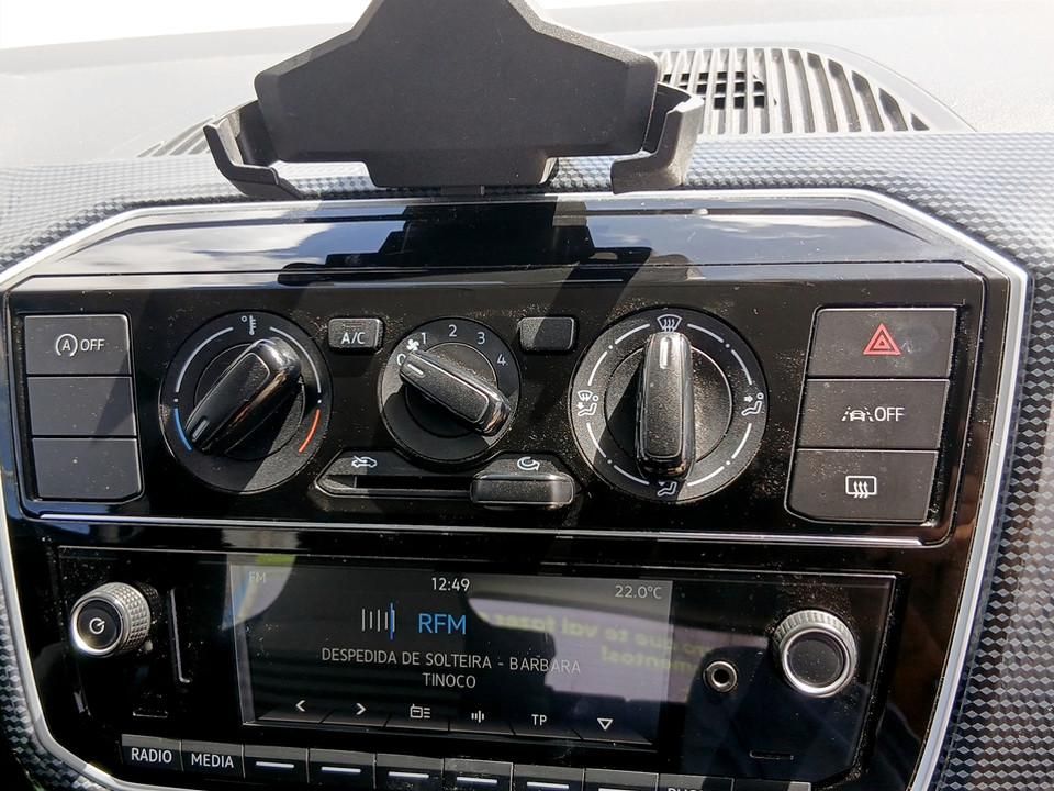 volkswagen-up-2022-gasolina-999cc