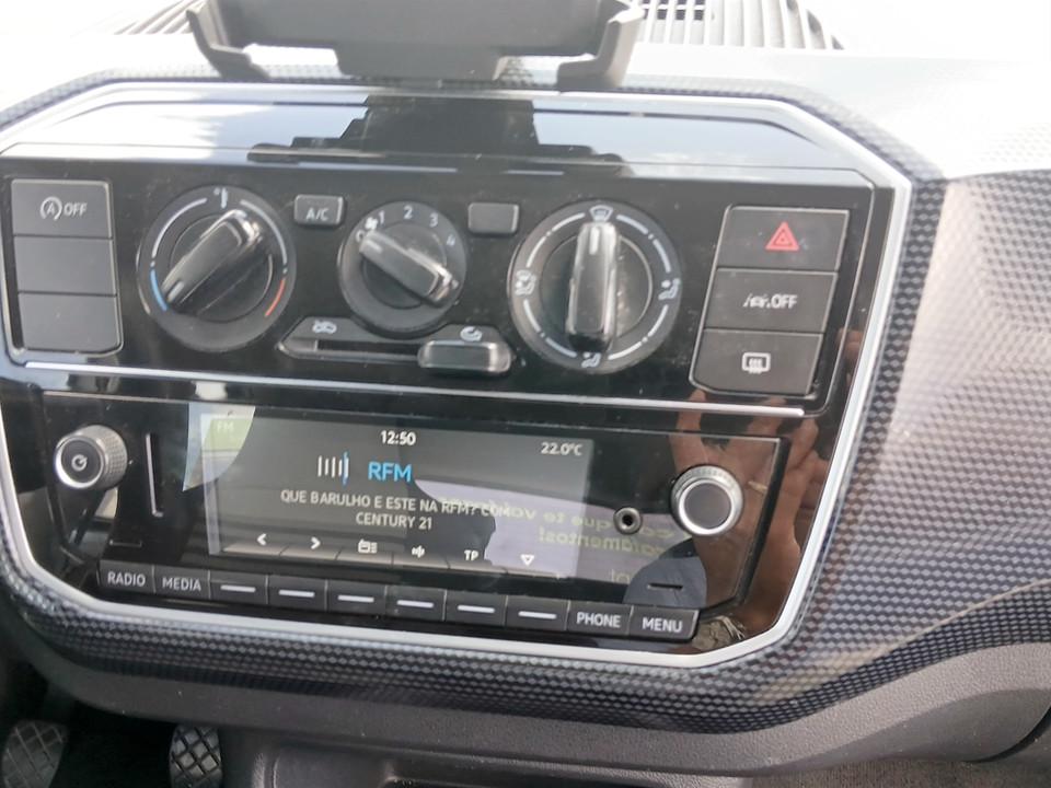 volkswagen-up-2022-gasolina-999cc