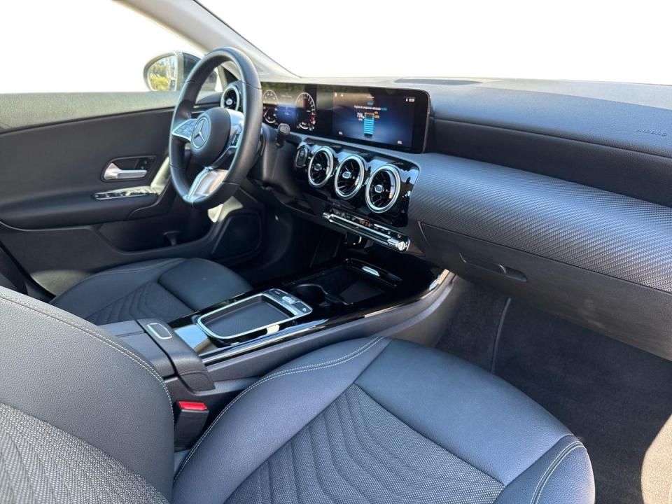 mercedes-benz-cla-2025-hibrido-1332cc