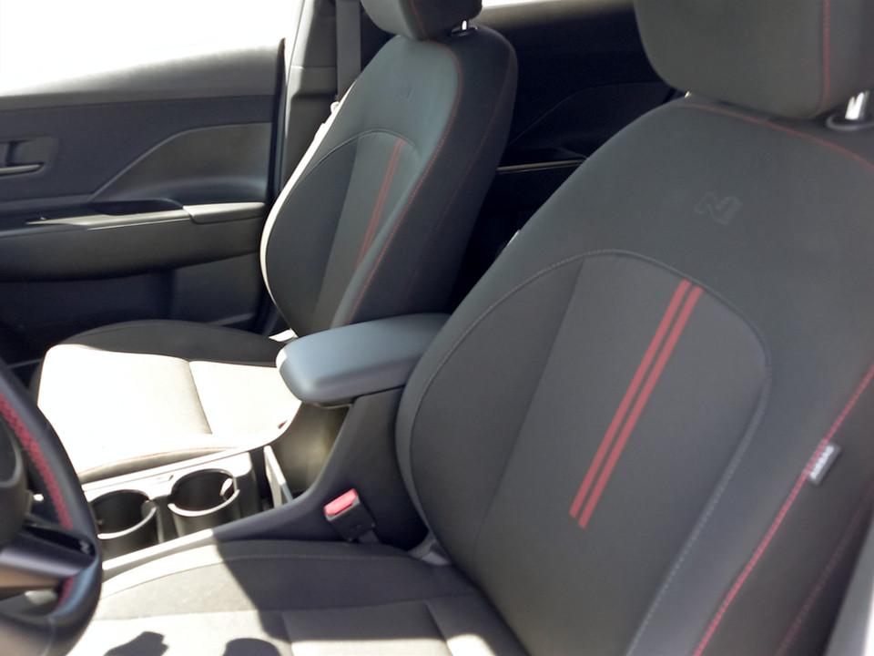 hyundai-kauai-2024-gasolina-1580cc