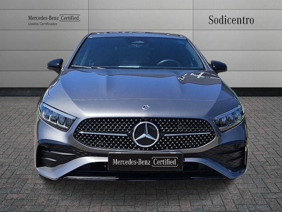 mercedes-benz-classe-a-2024-hibrido-1332cc