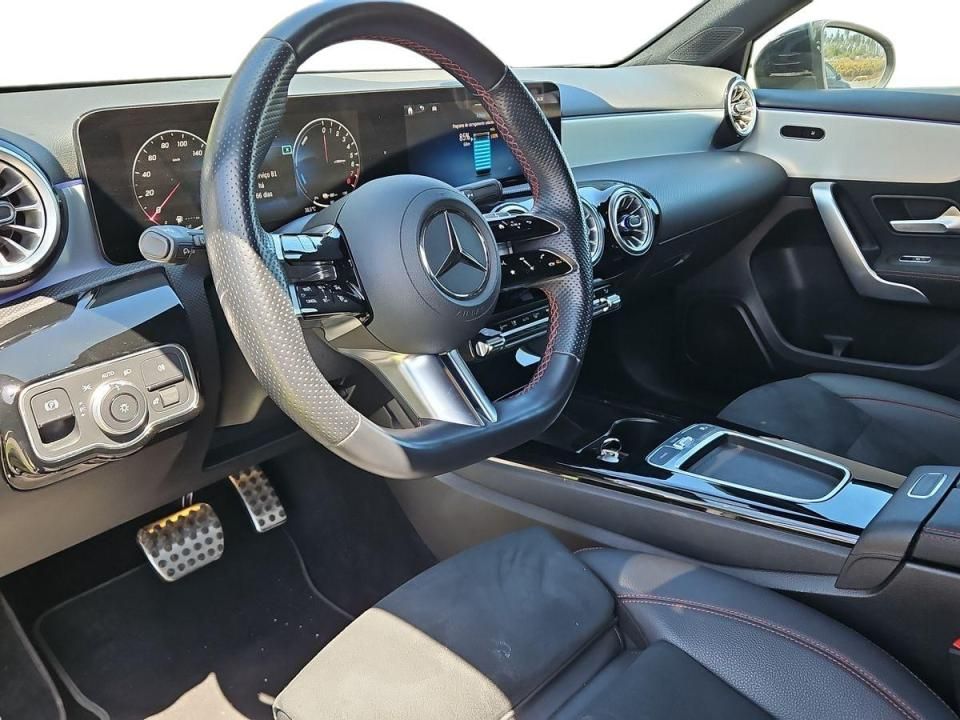 mercedes-benz-classe-a-2024-hibrido-1332cc