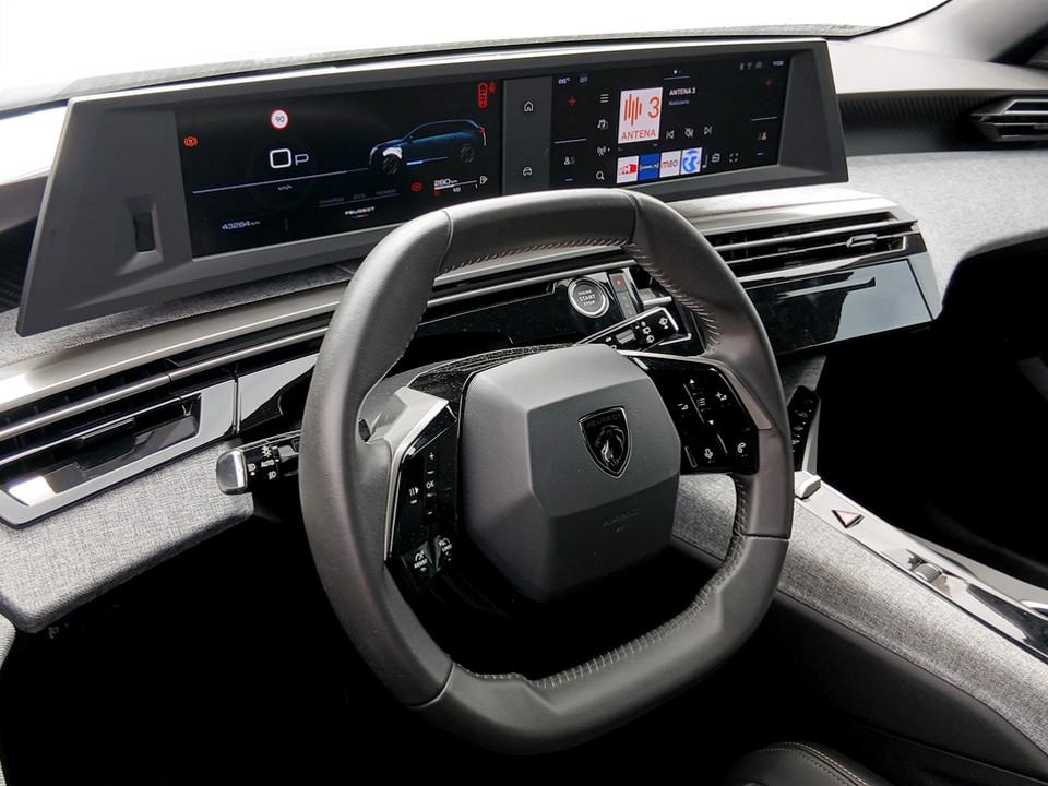 peugeot-5008-2025-gasolina-1199cc