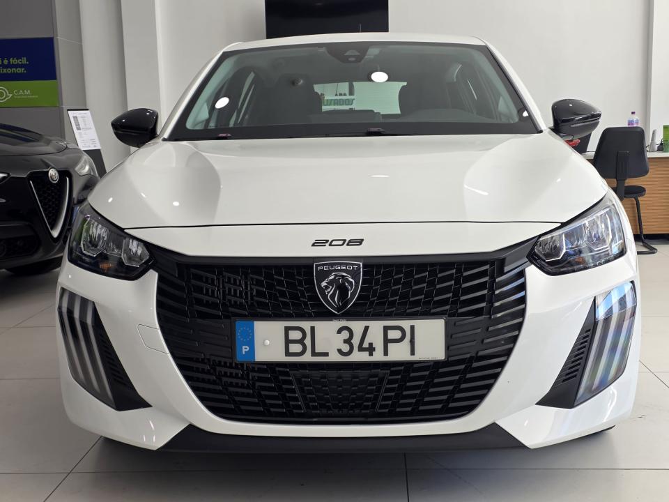 peugeot-208-2024-gasolina-1199cc