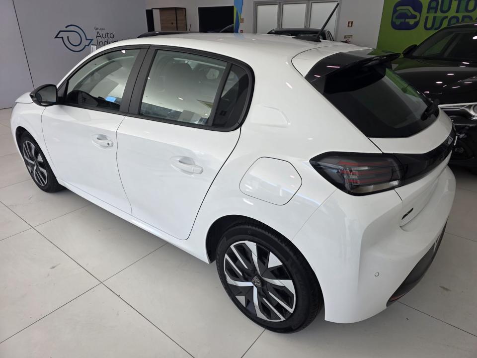 peugeot-208-2024-gasolina-1199cc