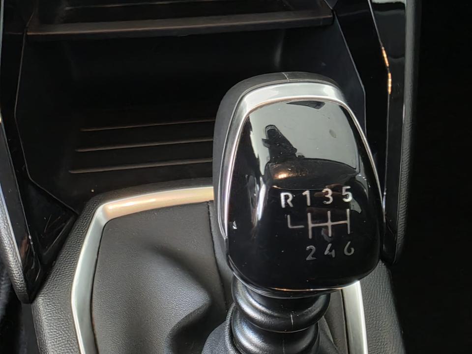 peugeot-208-2024-gasolina-1199cc