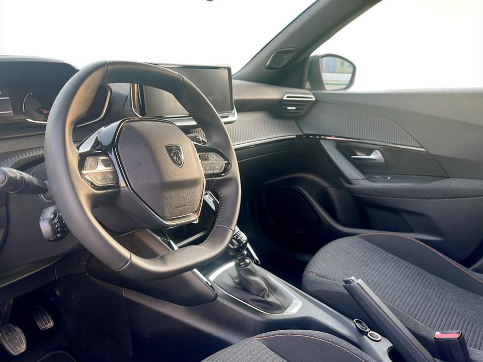 peugeot-2008-2025-gasolina-1199cc