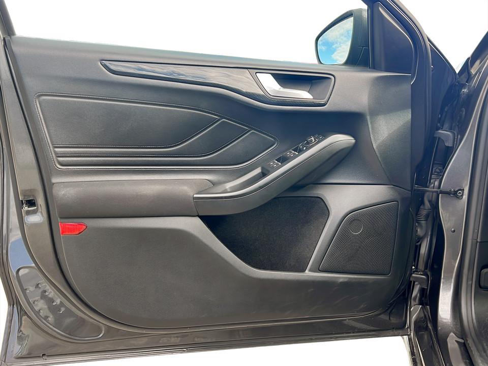 ford-focus-2022-gasolina-998cc