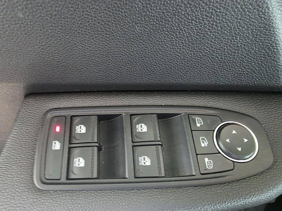 mitsubishi-colt-2025-gasolina-999cc