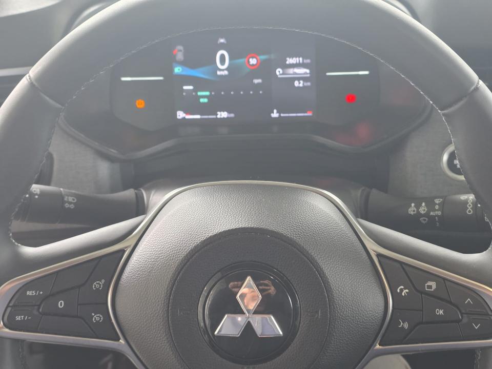 mitsubishi-colt-2025-gasolina-999cc