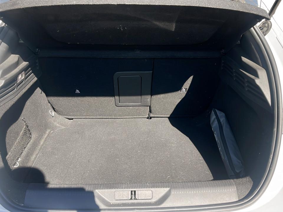 peugeot-308-2024-gasolina-1199cc