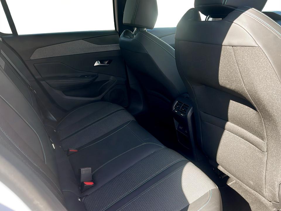 peugeot-308-2024-gasolina-1199cc