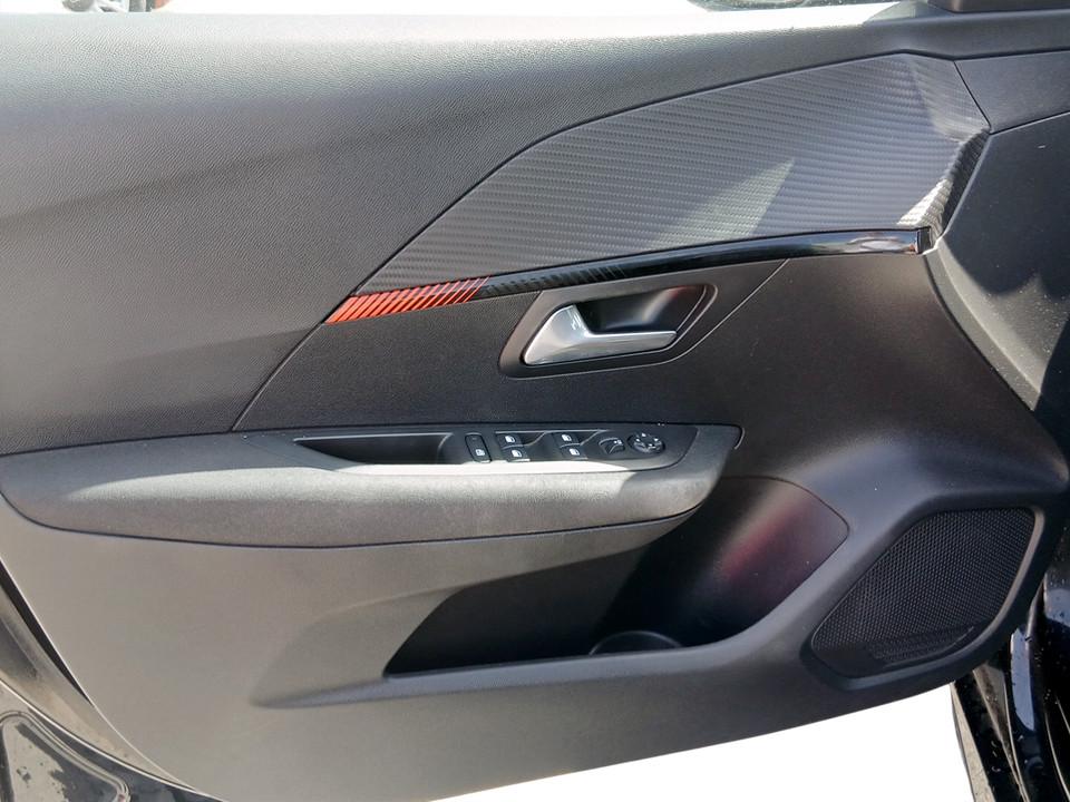 peugeot-208-2022-gasolina-1199cc