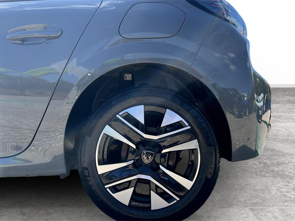 peugeot-208-2025-gasolina-1199cc