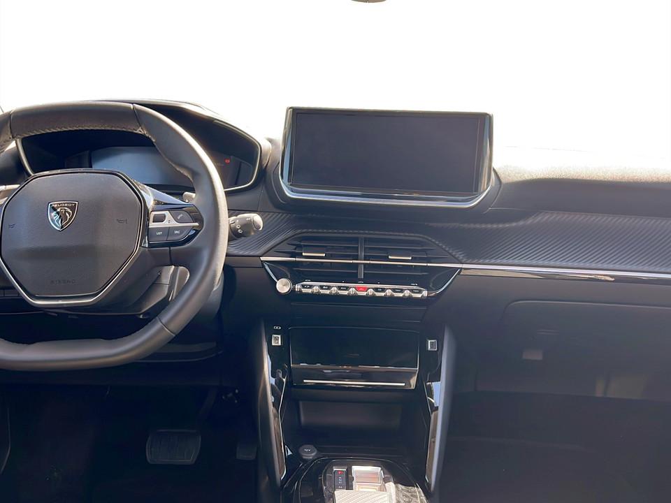 peugeot-208-2025-gasolina-1199cc