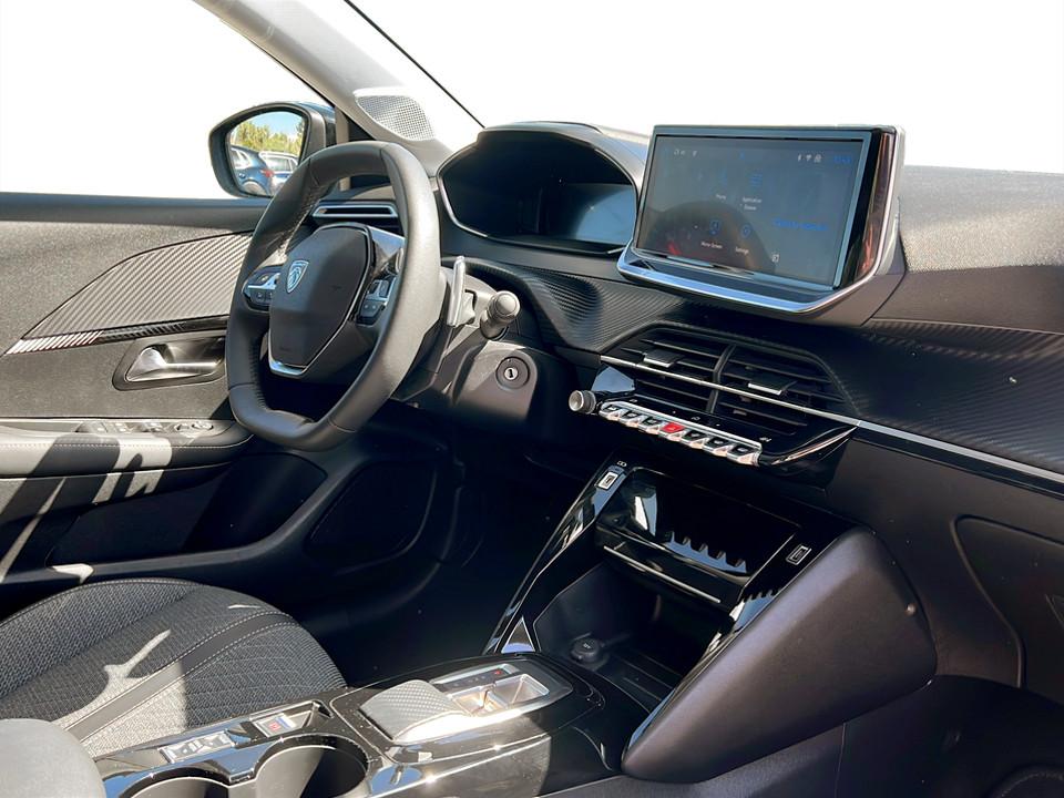 peugeot-208-2025-gasolina-1199cc