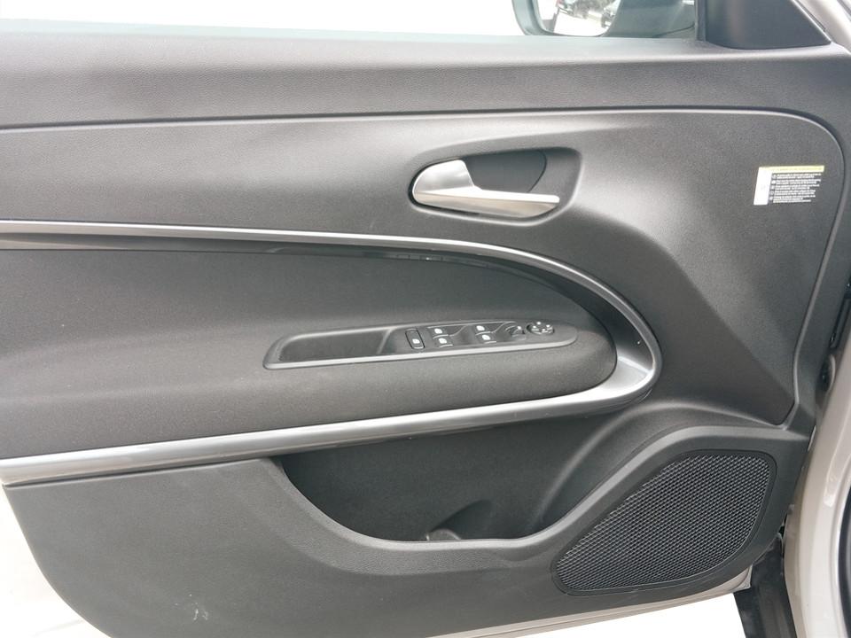 fiat-600-2025-gasolina-1199cc