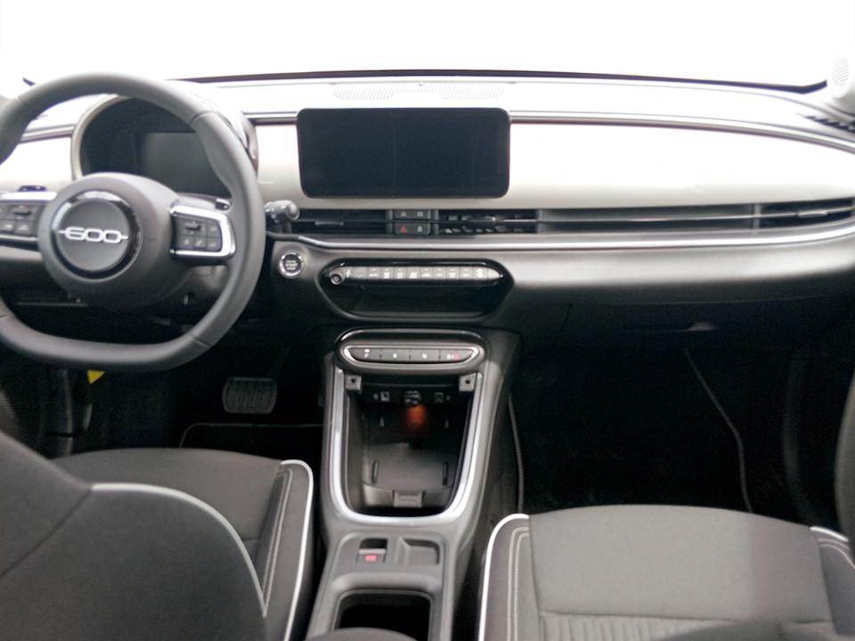 fiat-600-2025-gasolina-1199cc
